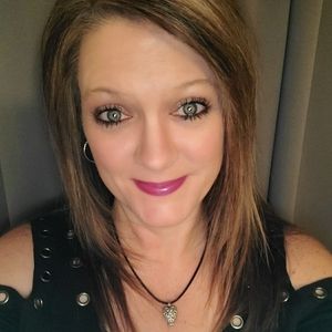 Meet your Posher, Charlene